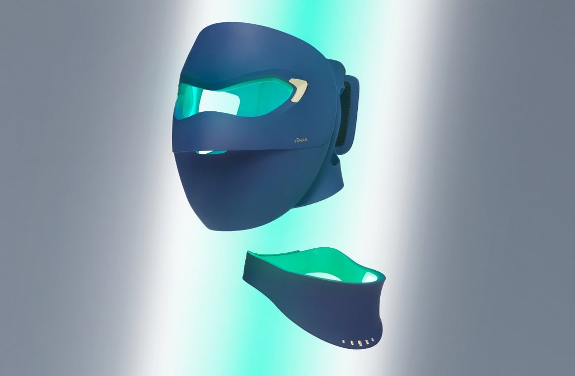 Blue Green Mask is Equipped with 505 nm green LEDs